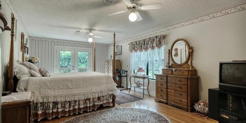 2850bedroom1.jpg