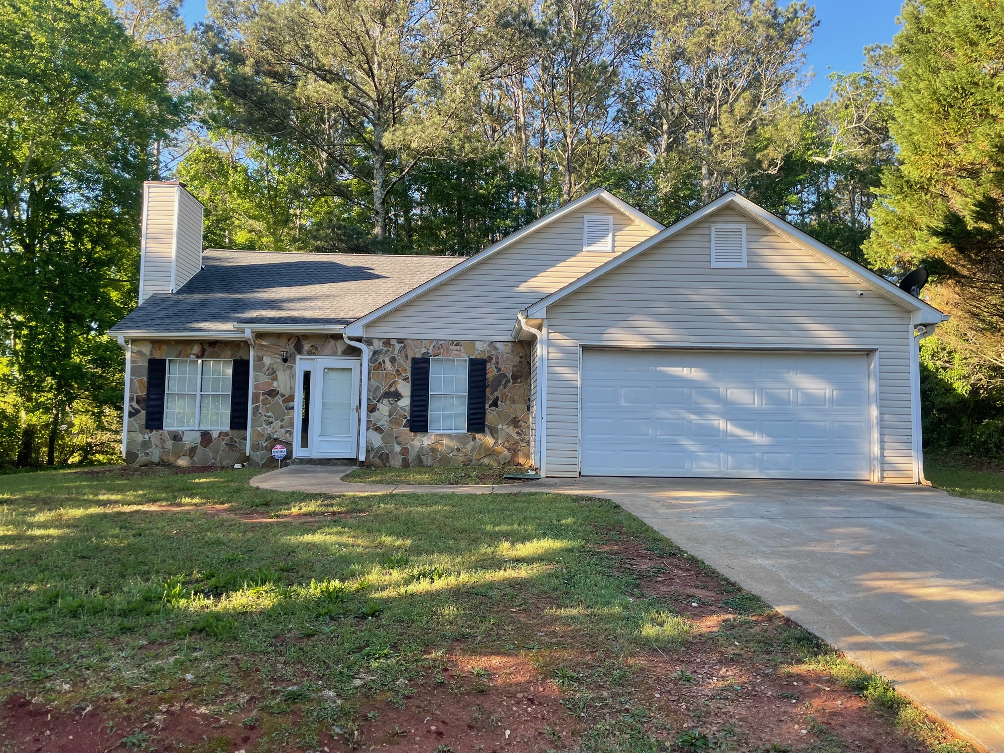 3 Bedroom Rental – 80 Whispering Pine Dr Apt 1, Covington, GA, 30016