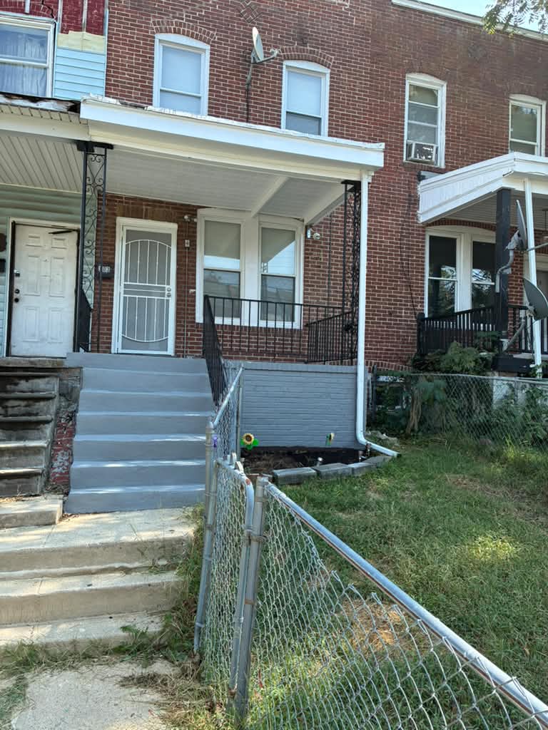 2 Bedroom Rental – 503 S Longwood St Apt 1, Baltimore, MD, 21223